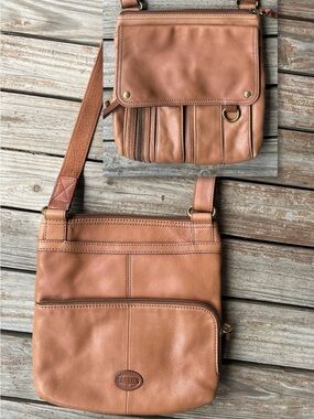 Fossil Men's Cognac Leather Messenger Bag